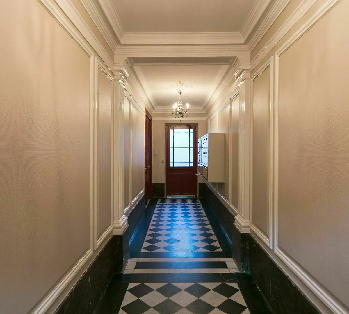 Sochic Haussmann Apartment