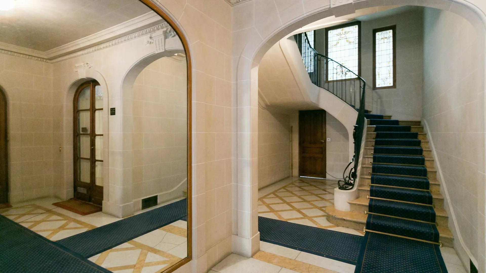 Apartment Sochic Haussmann Paris